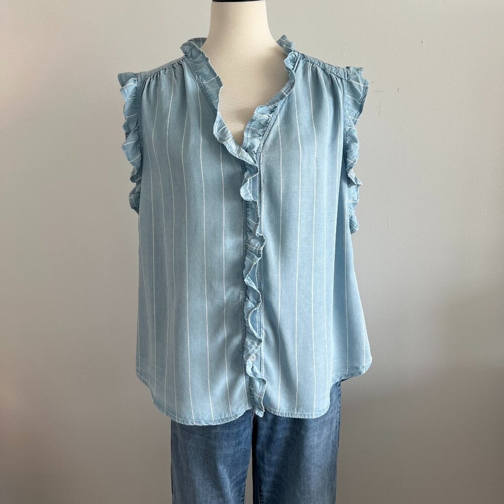 Cupio Striped sleeveless shirt